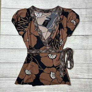 NWT BCBG Black and Brown Floral Wrap Top